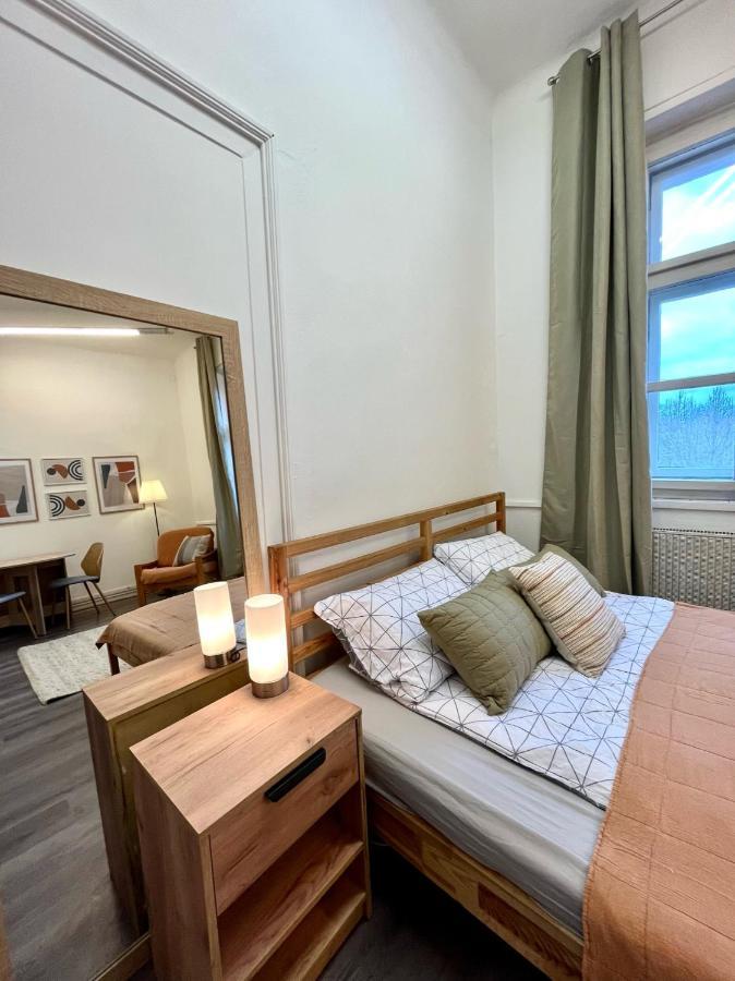 1 Bedroom Studio Close To Palmovka Praga Esterno foto